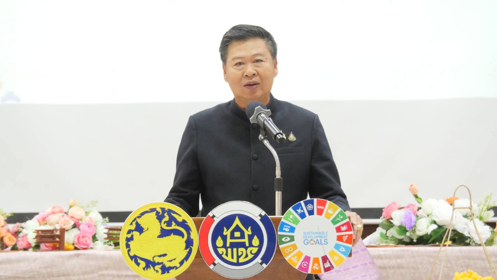 พช.อำนาจเจริญ : ร่วมลงนามข้อตกลงการแสวงหาภาคีเครือข่ายความร่วมมือด้านการพัฒนาชุมชน