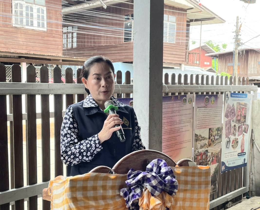 พช.อำนาจเจริญ : ยกระดับการพัฒนาผลิตภัณฑ์ภูมิปัญญาผ้าไทยผ้าลายพระราชทาน “ผ้าลายขอสมเด็จฯ - เจ้าฟ้าฯ” และร่วมบูรณาการภารกิจของชมรมแม่บ้านมหาดไทยจังหวัดอำนาจเจริญ